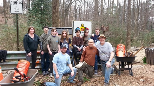A photo from the March 1 service project, courtesy of Chris Billingsley