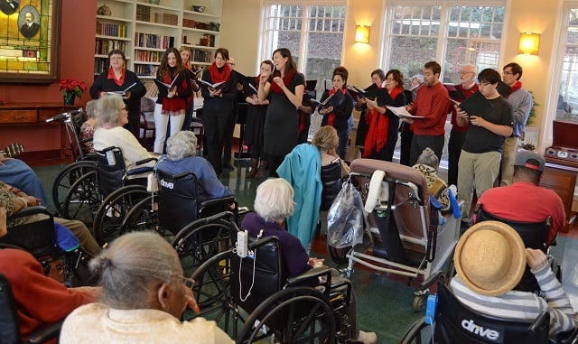 Photo of the Oakhust Community Choir, provided by Mary Olsen
