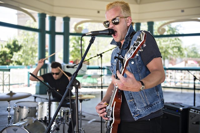 Joe Stark (right) and his brother David perform as the band Baby Bee during the Decatur Arts Festival on Saturday, May 23, 2015. Photo: Jonathan Phillips